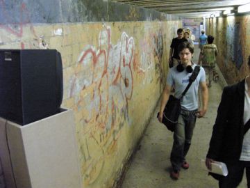 Arbeit "unterwegs" - Fußgängerunterführung